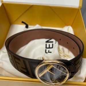 Fendi belt women size 90/36